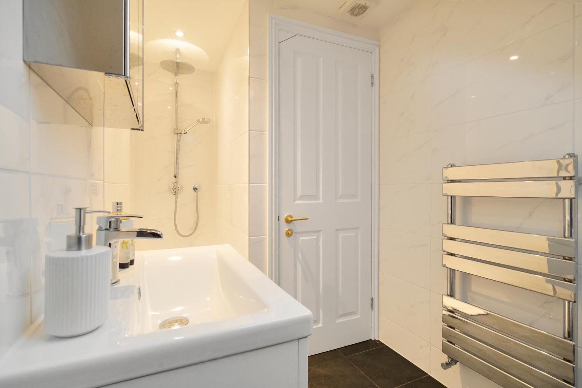 לונדון Luxury - Apartment In Battersea Park & Power Station מראה חיצוני תמונה